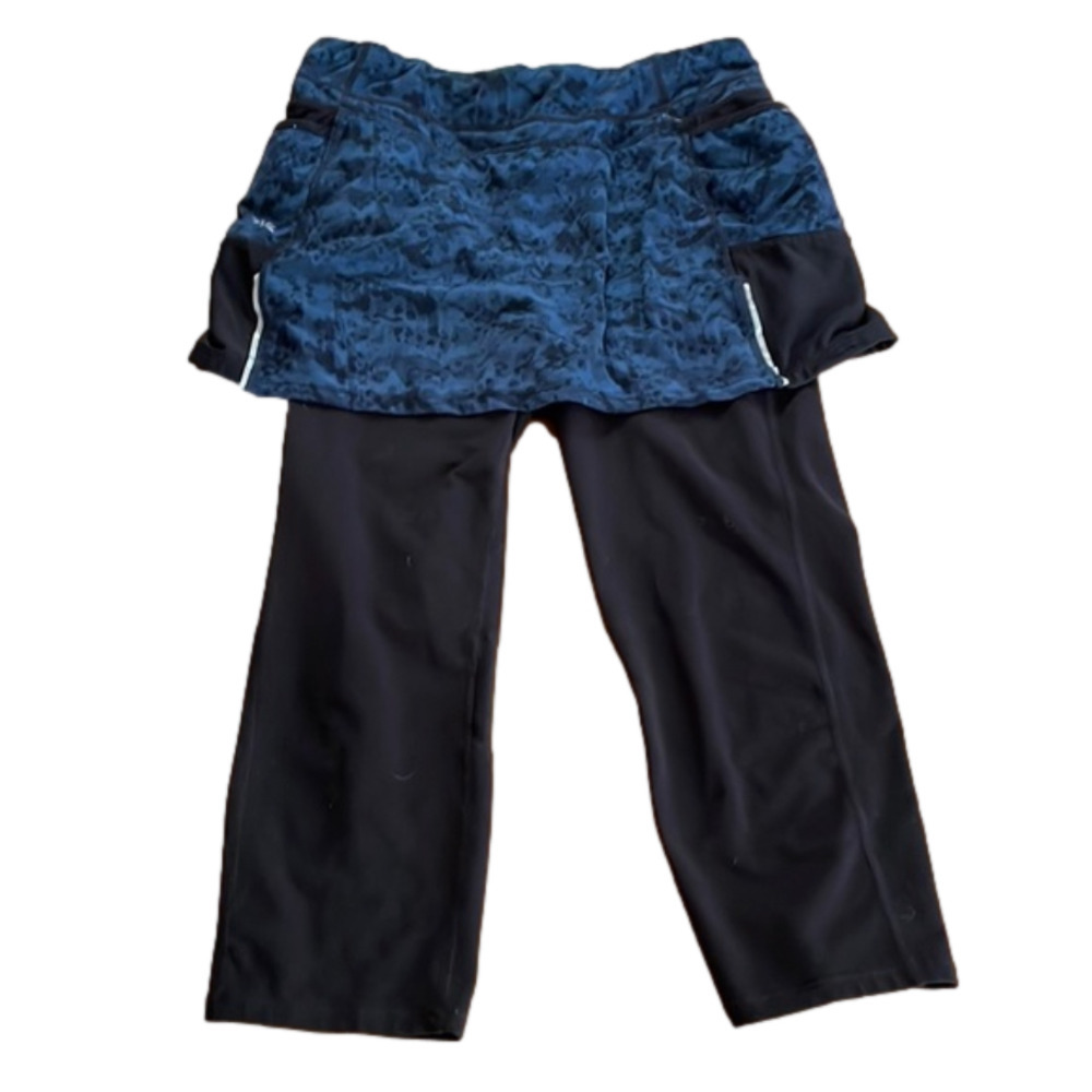 ATHLETA Skirt Legging Size Medium